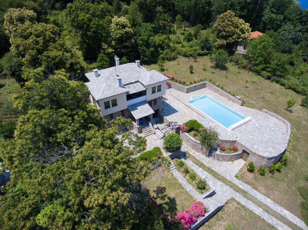 Luxury Villa With Pool In Tsagarada Luaran gambar
