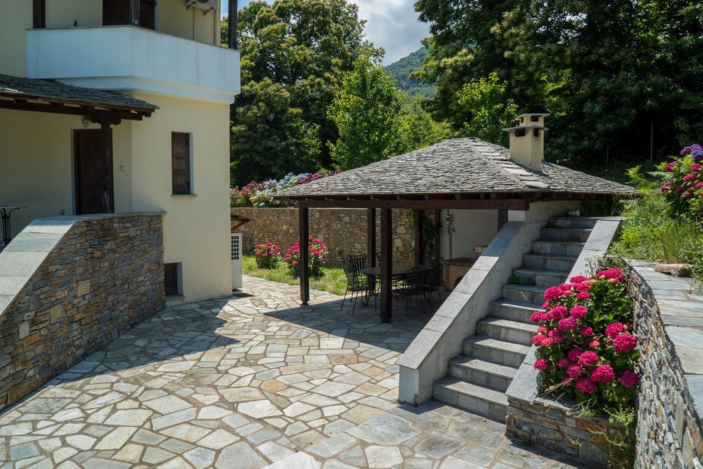 Luxury Villa With Pool In Tsagarada Luaran gambar